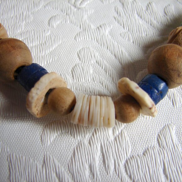 Vtg 70's Artisan 17" NECKLACE, Wood, Glass, Shell, Camel Bone, Boho Hippie B03 - Picture 5 of 8